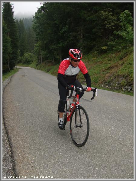 GUILLAUME MENORET - Col de Joux Plane par Samoens